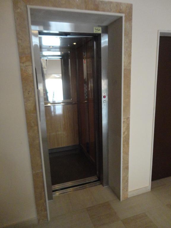 Holiday Apartments In Pomorie Exterior photo